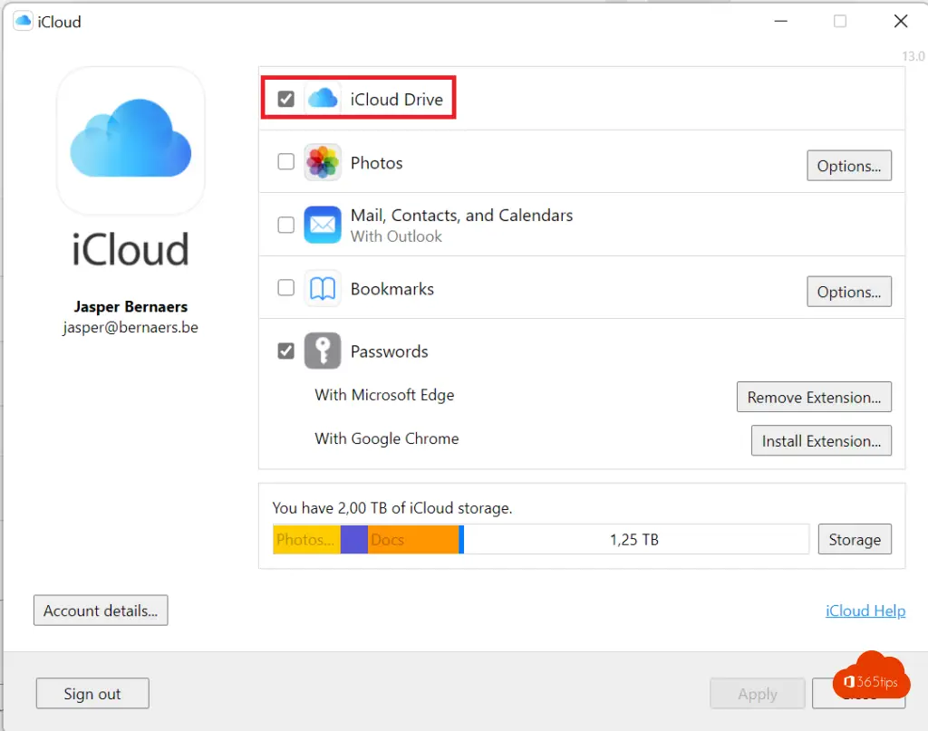 iCloud Drive photos mail contacts bookmarks passwords edge chrome storage keychain Windows Sync